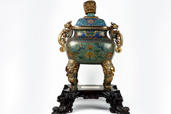 Gilt and cloisonne enamelled Chinese Vase
