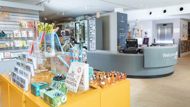 The shop and front desk at Chelmsford Museum