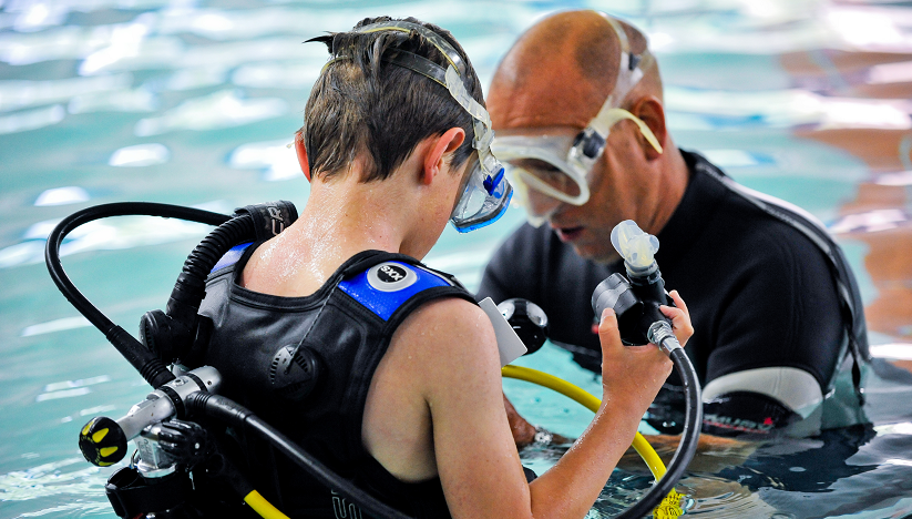 Scuba Diving for kids School holiday courses