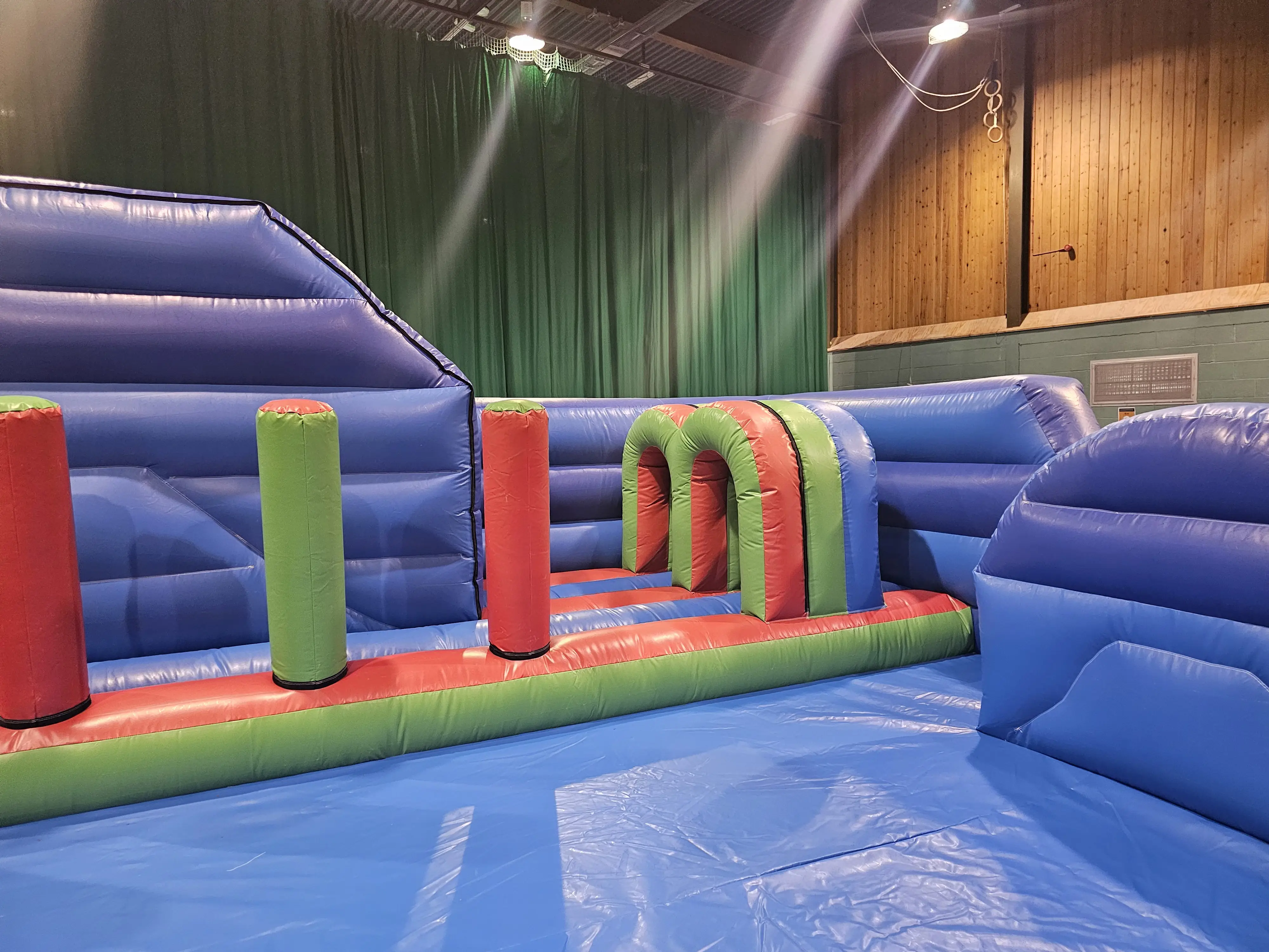 Dovedale Sports Hall Inflatable (4)