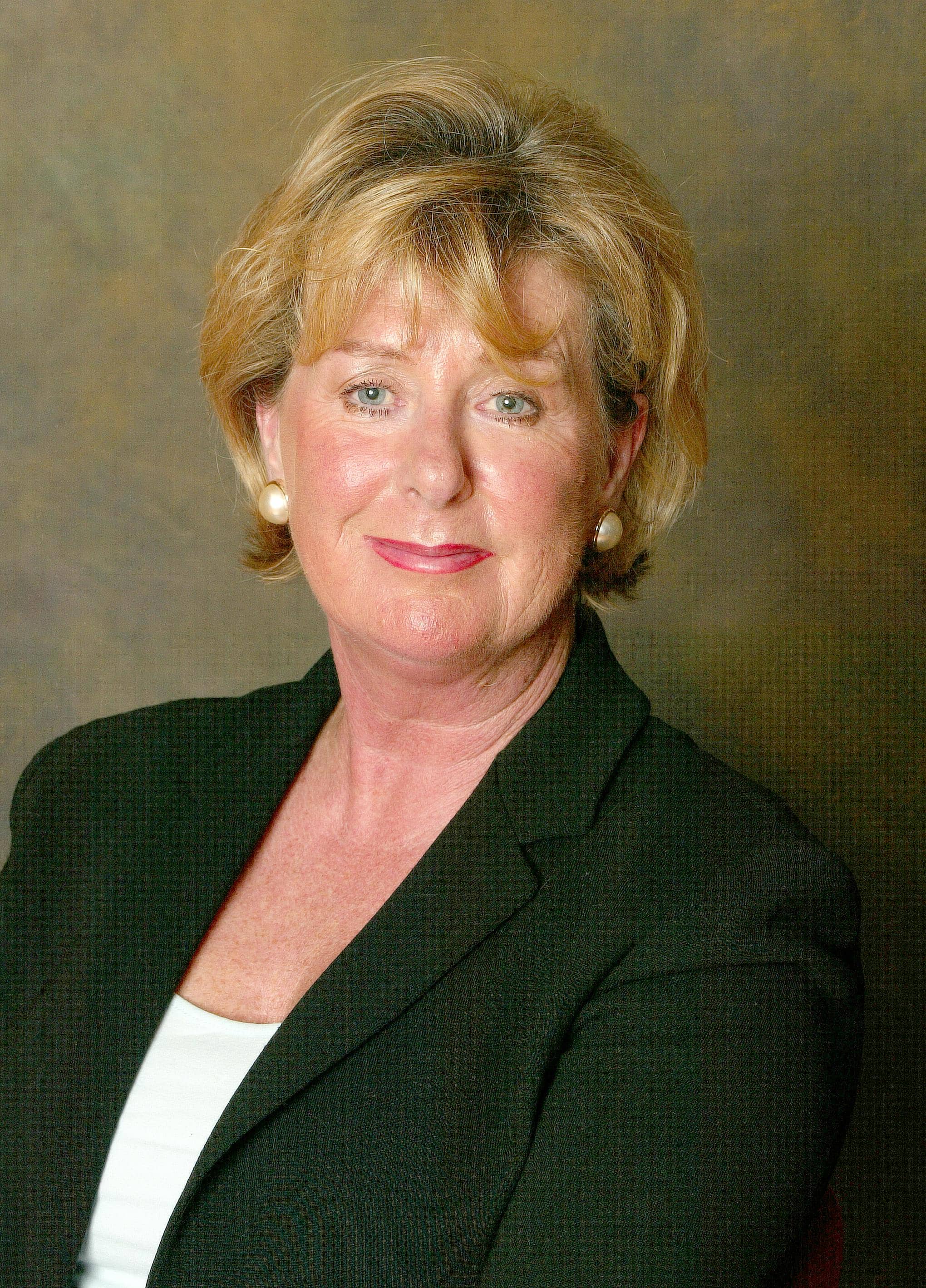 Cllr Nicolette Chambers