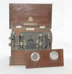 Marconiphone V2 radio receiver, 1922