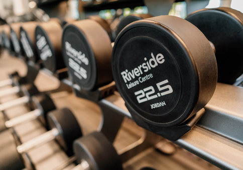 22.5kg dumbbell with Riverside branding