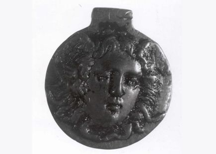 Roman Jet jewellery
